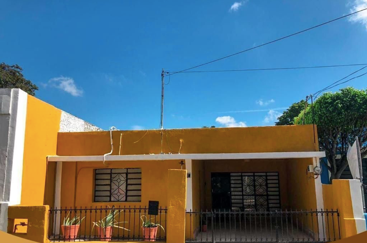 PRECIOSA Y AMPLIA CASA EN ZONA CENTRICA DE MERIDA