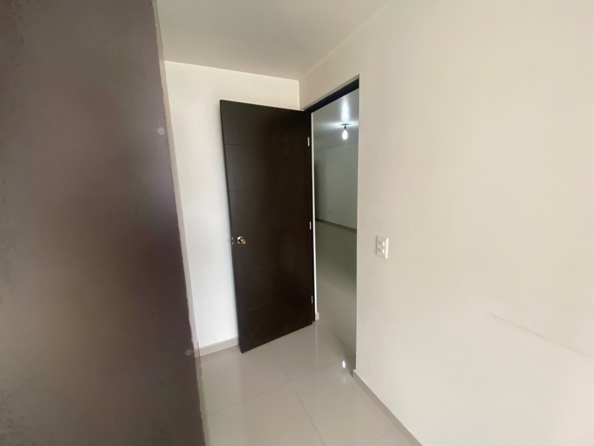 precioso-departamento-en-las-aguilas23-30141