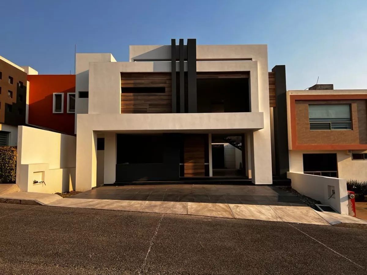 puntalba-hermosa-residencia-de-lujo-frac-privado-con-vigilancia-y-reas-verdes3-13653