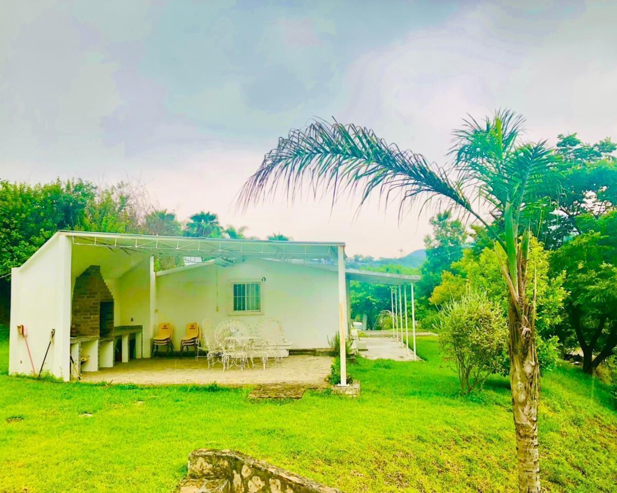 quinta-en-venta-en-carretera-nacional-el-barro-privado-alberca-oportunidad8-37357