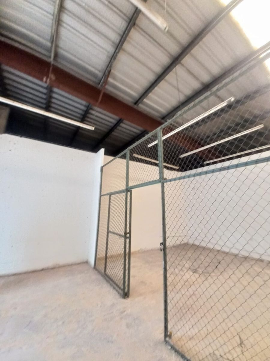 renta-bodega-industrial-con-oficinas11-21160