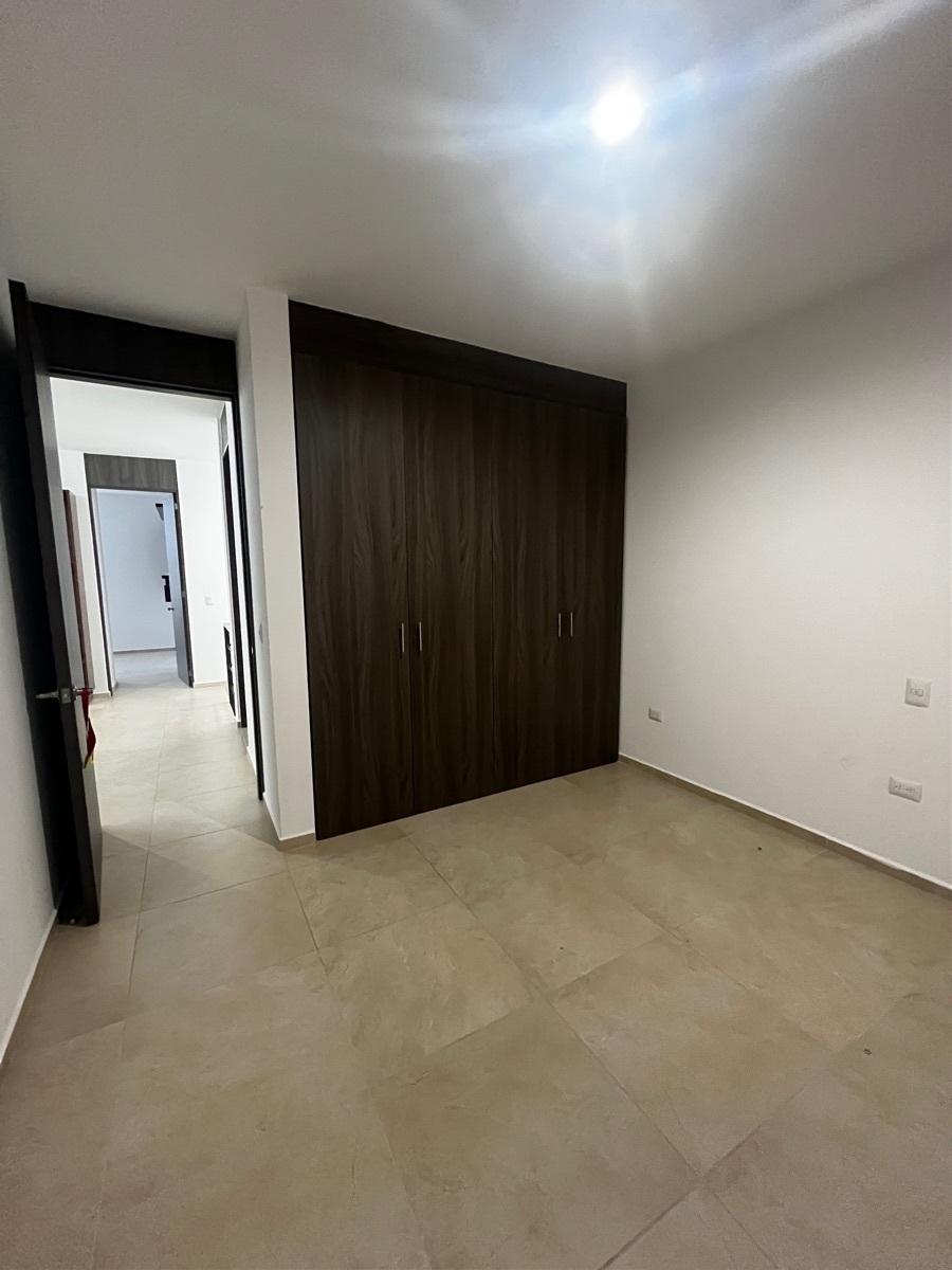 renta-bonita-casa-en-zibat19-24346