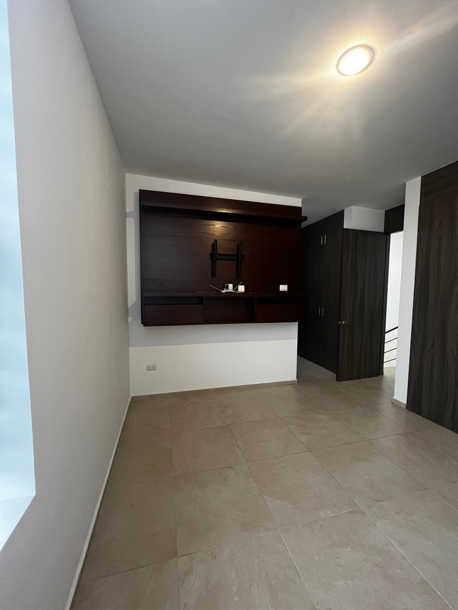 renta-bonita-casa-en-zibat20-24346