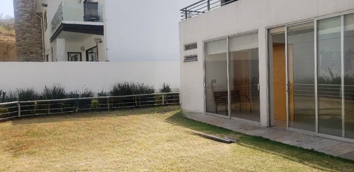 renta-casa-con-jardin-en-fraccionamiento-privado-bosque-esmeralda2-21242