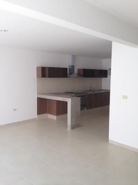 renta-casa-en-residencial-el-refugio3-30798