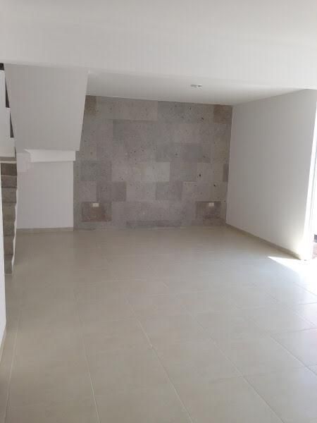 renta-casa-en-residencial-el-refugio7-30798