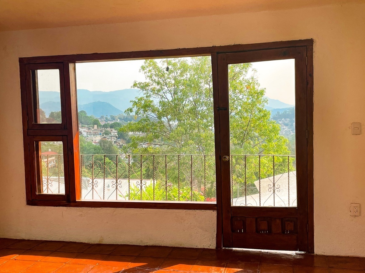 RENTA CASA EN VALLE DE BRAVO -  CASA EL LIMÓN