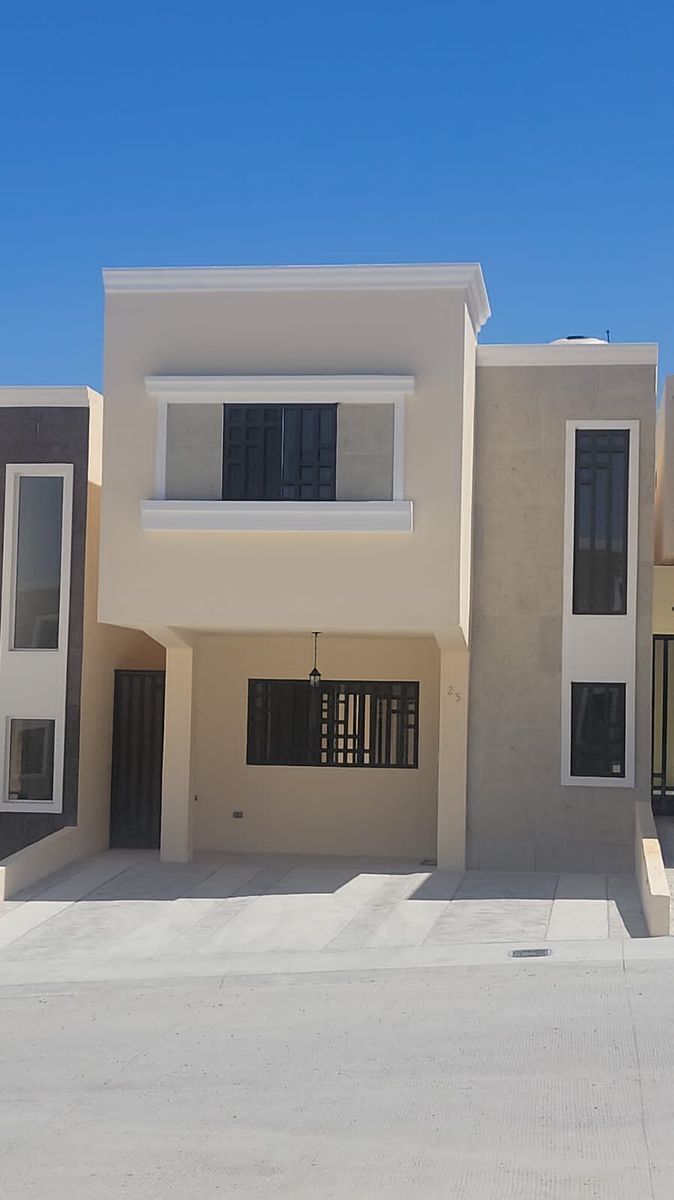 RENTA CASA NUEVA en Verona Residencial