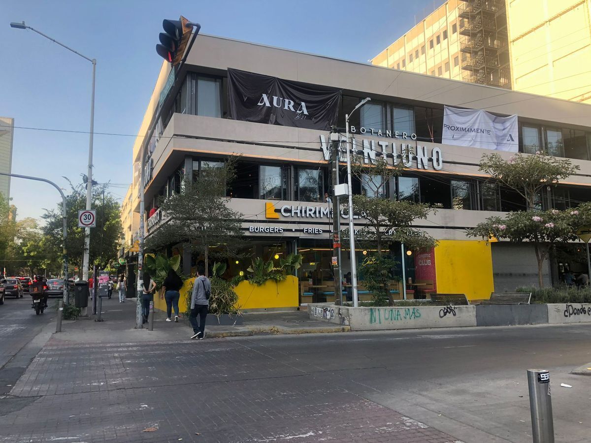 Renta de Local Comercial en Col. Americana, Esq Chapultepec, Guadalajara.