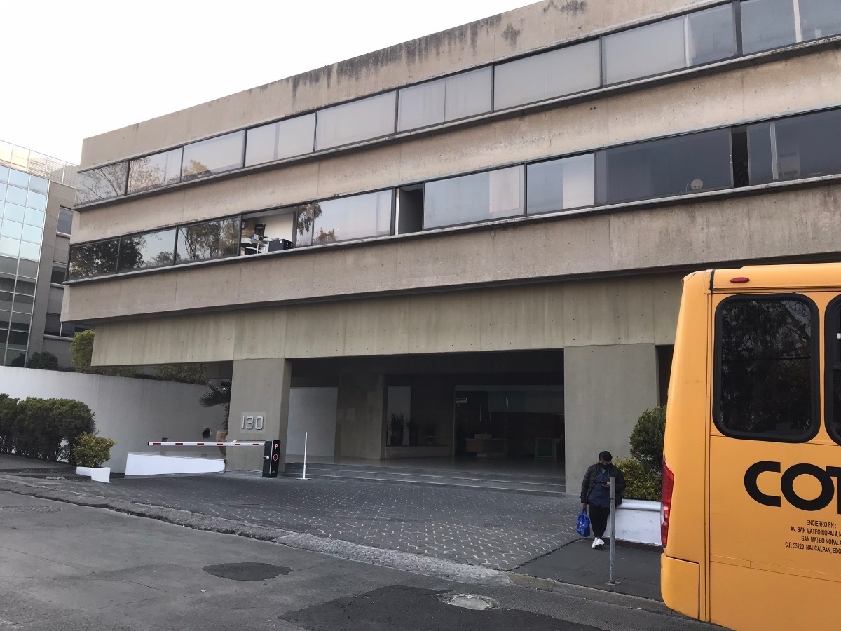 RENTA DE OFICINA EN BOSQUES DE LAS LOMAS