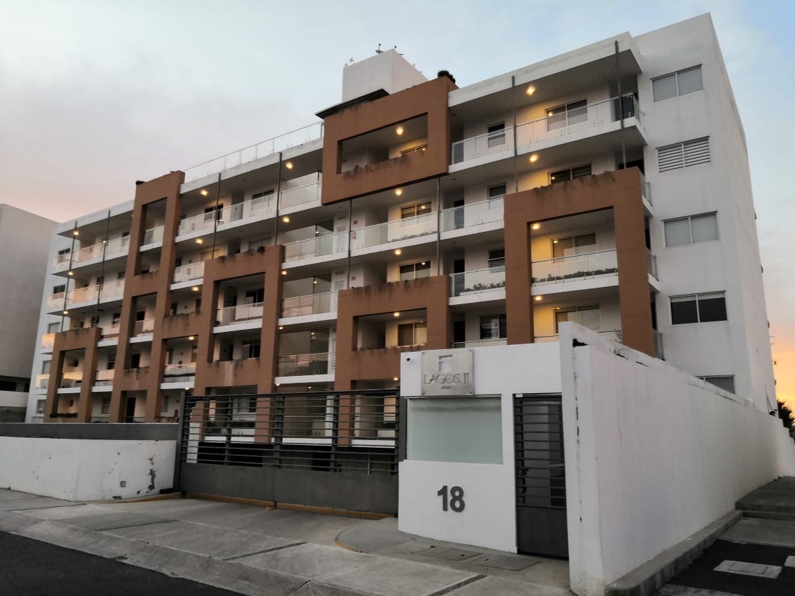 renta-departamento-zibata-amueblado-con-vista-al-golf23-24288