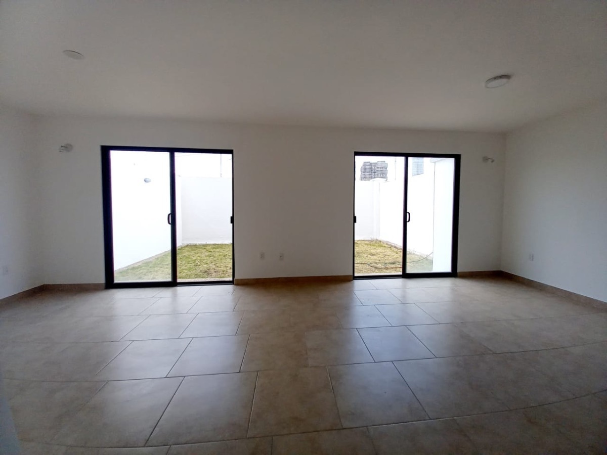 renta-venta-casa-dentro-de-condominio-en-juriquilla6-36805