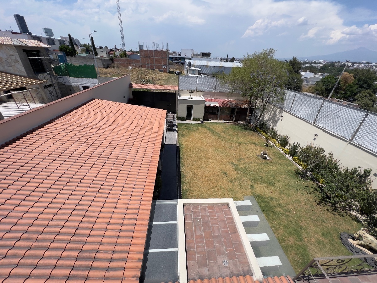 rento-preciosa-casa-en-zavaleta--puebla--san-andres-cholula43-36075