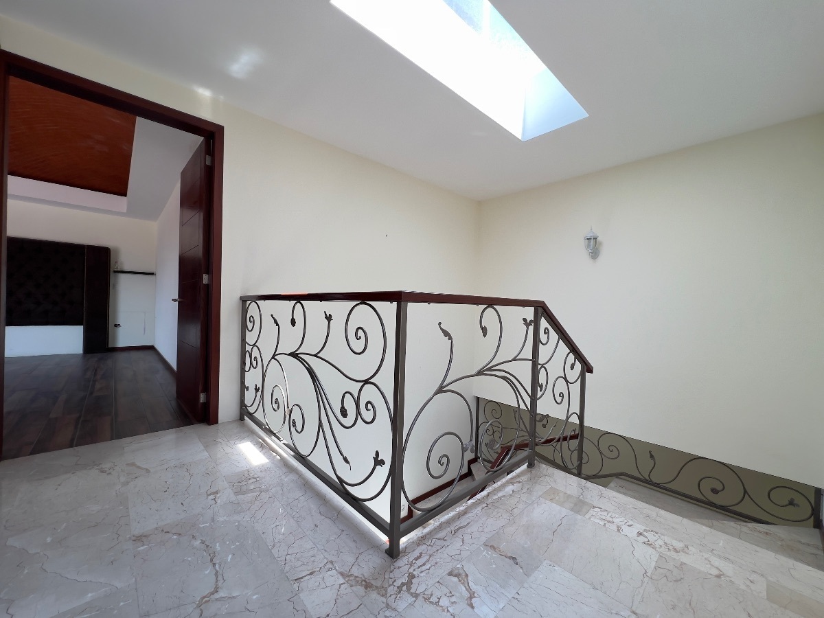 rento-preciosa-casa-en-zavaleta--puebla--san-andres-cholula45-36075