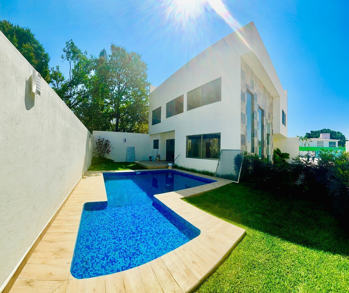 Residencia con alberca en venta en Lomas de Cuernavaca