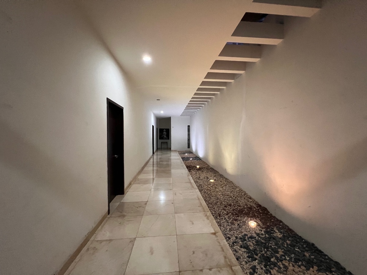 residencia-con-excelente-ubicacin-en-venta15-35173