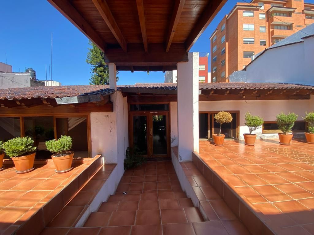 residencia-en--venta-en-bosque-camelinas2-13657