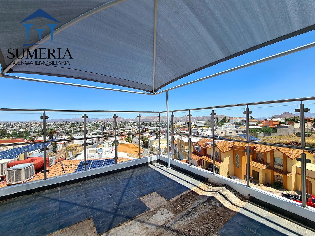 residencia-en-monte-vesubio-con-alberca-y-rooftop11-33810