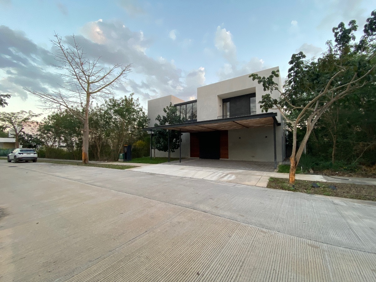 residencia-en-privada-cabo-norte-mrida-yucatn40-28650