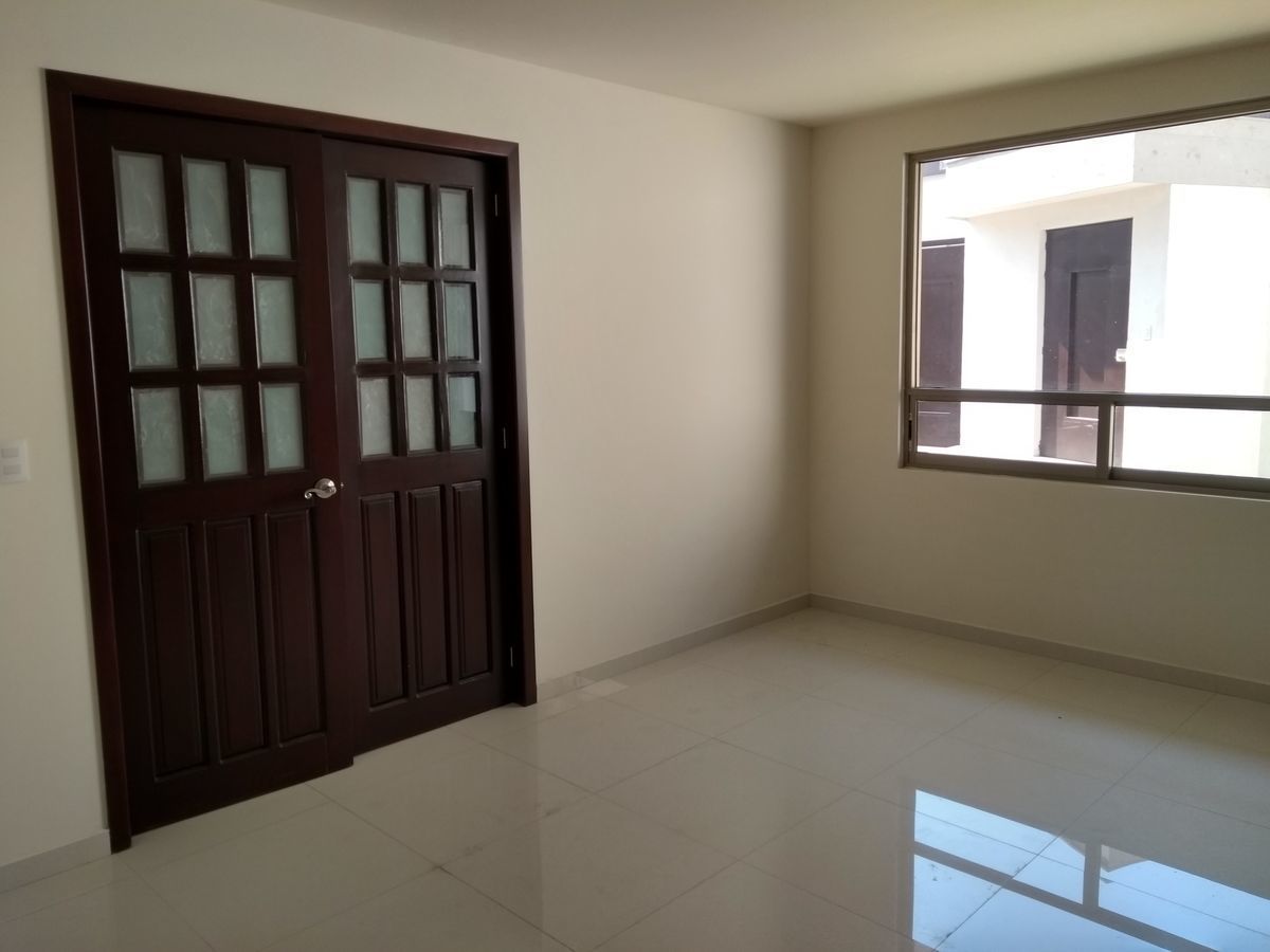 residencia-en-residencial-lomas-verdes7-14978