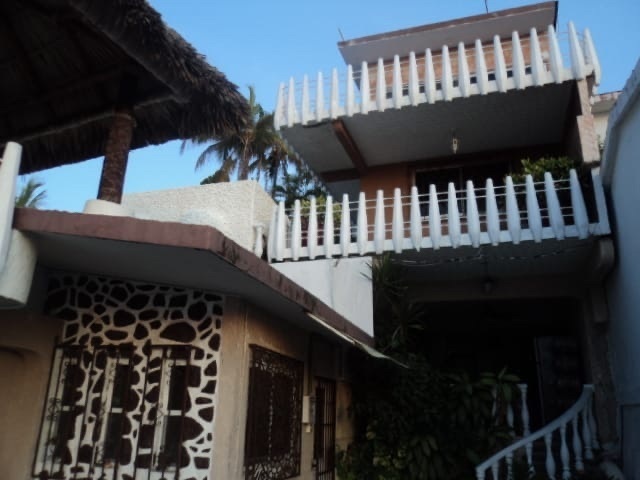 residencia-en-venta-en-el-fracc-marbella-acapulco4-33546