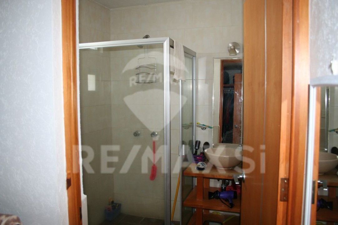 rhv-casa-en-venta-loma-dorada17-11435