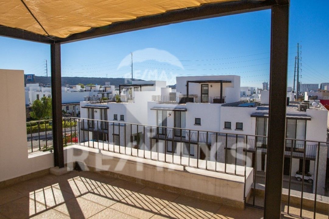 rhva-venta-casa-amueblada-en-juriquilla--torre-de-piedra13-11437