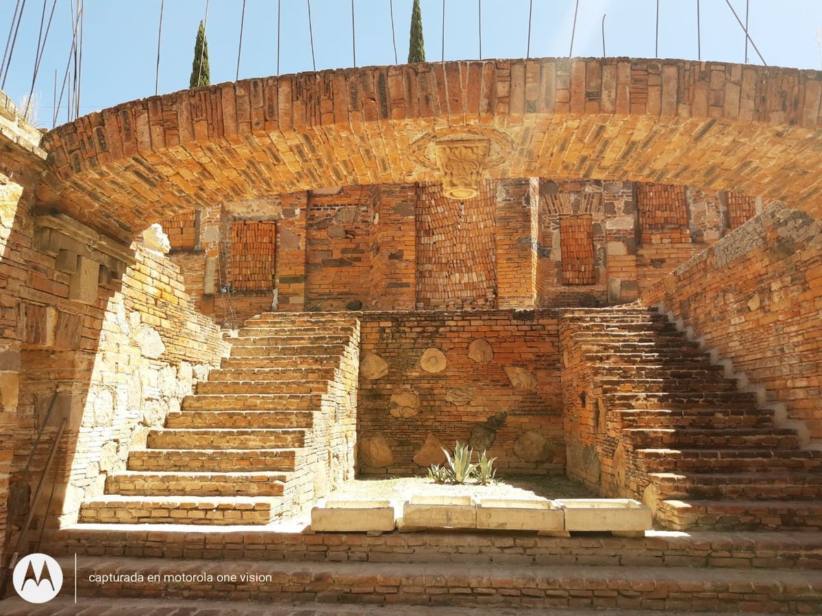 RUINAS EL AZTECA, COL. CENTRO EN SAN MIGUEL DE ALLENDE