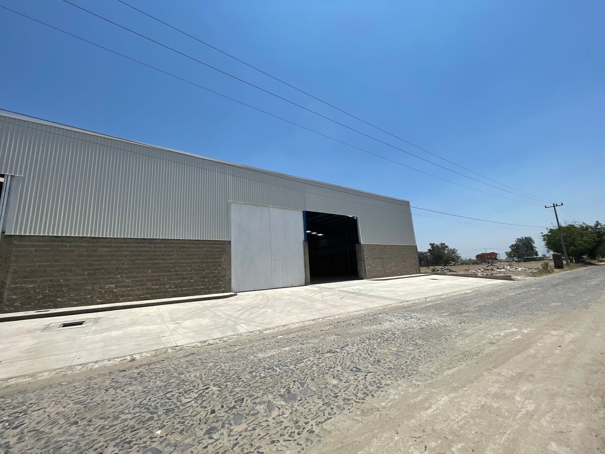 se-renta-bodega-1000m2-con-area-de-oficinas3-36097