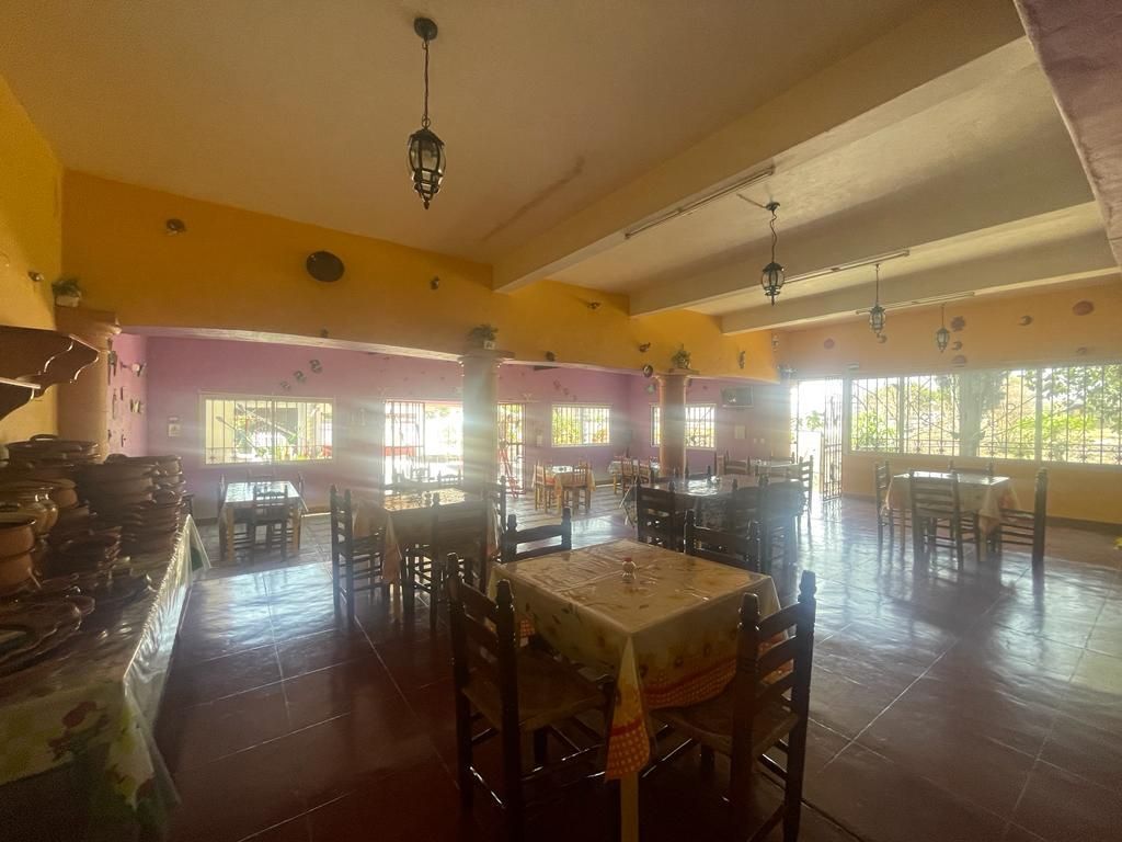 se-renta-reastaurante-familiar-a-bordo-de-carretera-cuautla-morelos15-30378