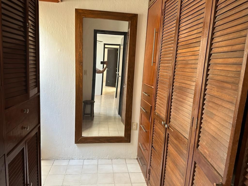 se-vende-casa-dentro-de-coto-nueva-galicia-cerca-de-chapalita-inn-10-30960