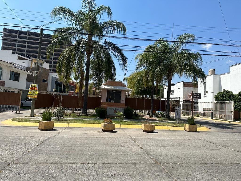 se-vende-casa-dentro-de-coto-nueva-galicia-cerca-de-chapalita-inn-2-30960