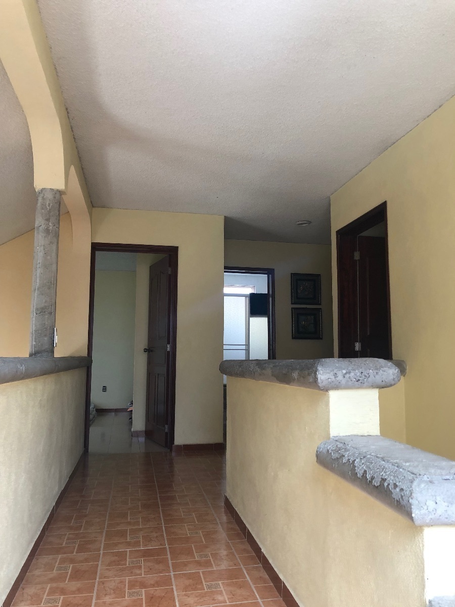 se-vende-casa-en-deportiva-san-juan-del-rio-quertaro19-25408