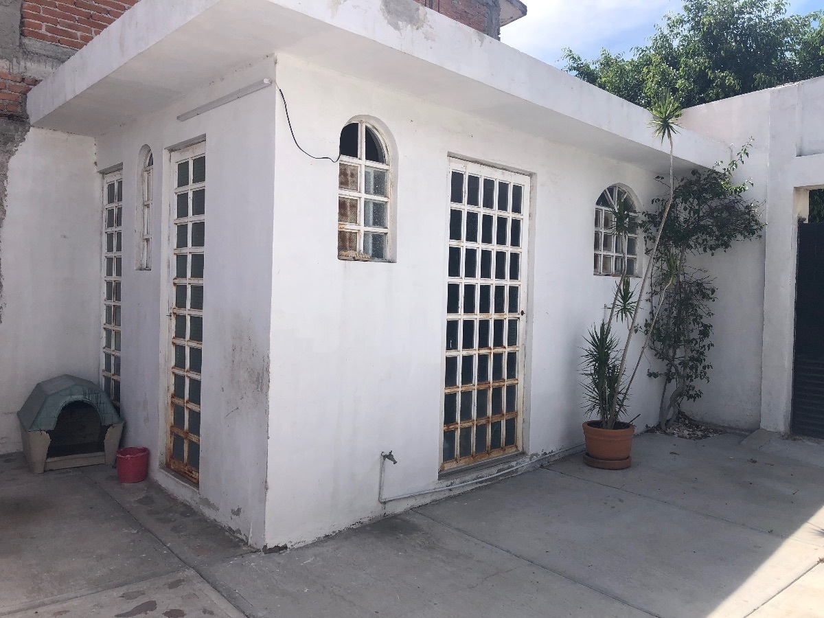 se-vende-casa-en-deportiva-san-juan-del-rio-quertaro5-25408