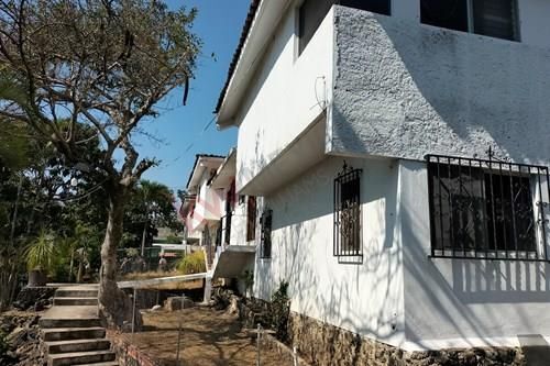 Se vende casa en Pedregal de las Fuentes municipio de Jiutepec