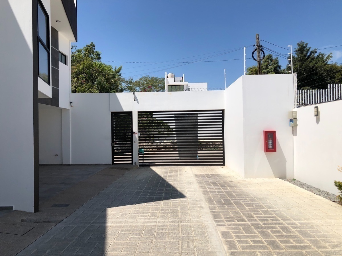 se-vende-casa-en-privada-villa-mara23-33895