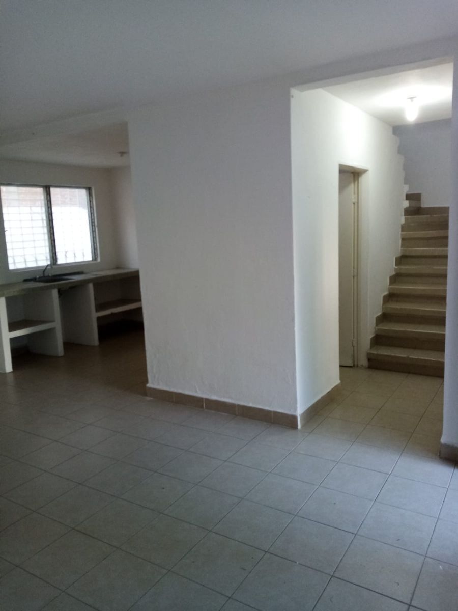 se-vende-casa-en-zona-norte-poniente3-23588