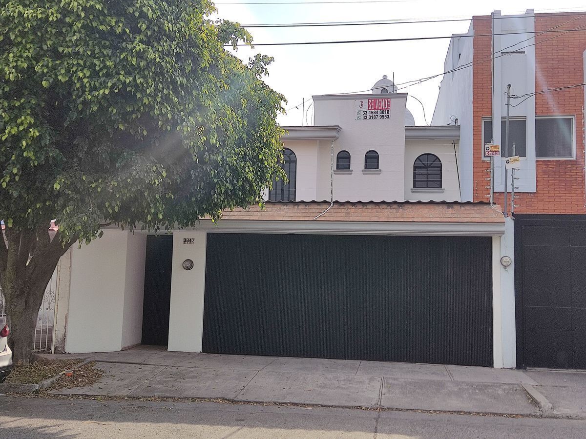 Se vende Excelente Casa en colonia Arboledas