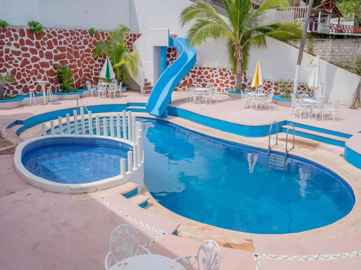 se-vende-hotel--en-acapulco-excelente-inversin-7-niveles-3090000000mxn38-37065