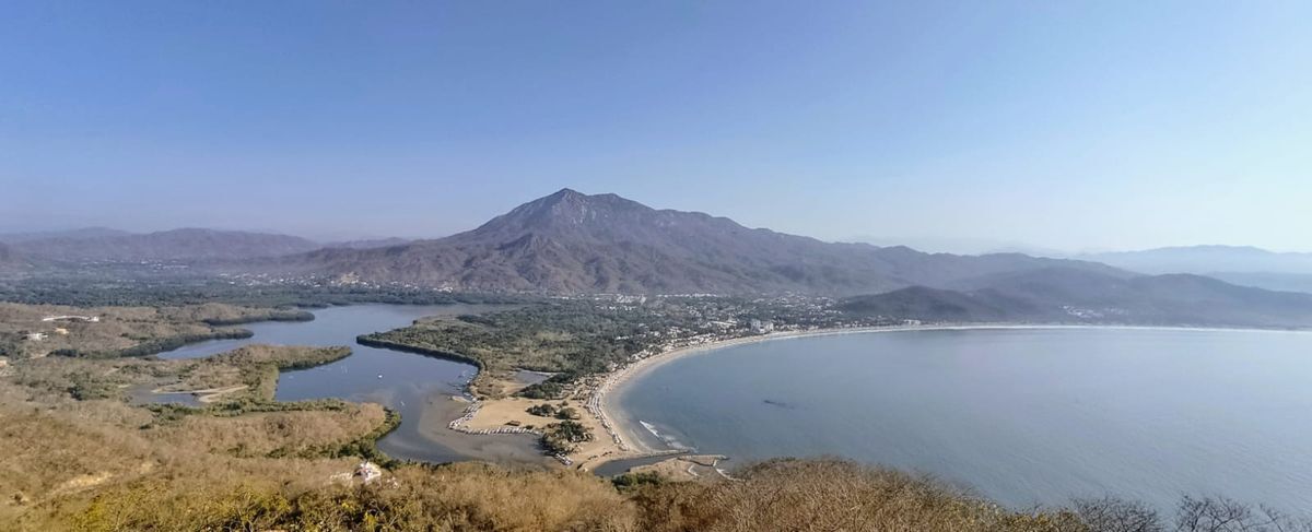 Se vende Terreno en "La Boquita", Manzanillo, Colima.