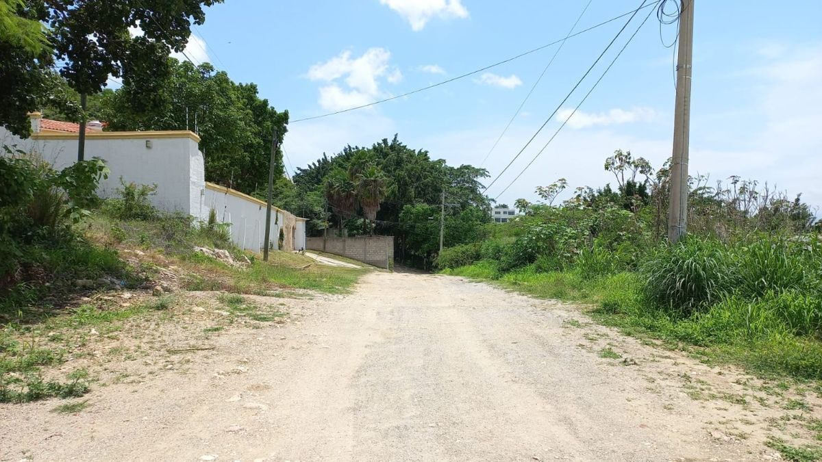 Se vende terreno en Privada El Roble, Col Mactumatzá