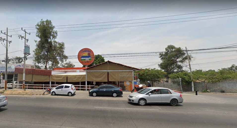 Super Terreno comercial en esquina sobre la avenida López Mateos Sur