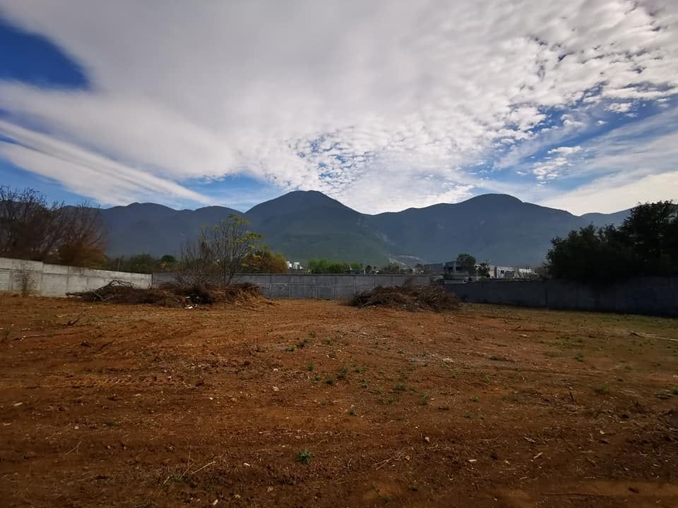 Terreno 4,000 mts2 el URO ideal para Privada Familiar