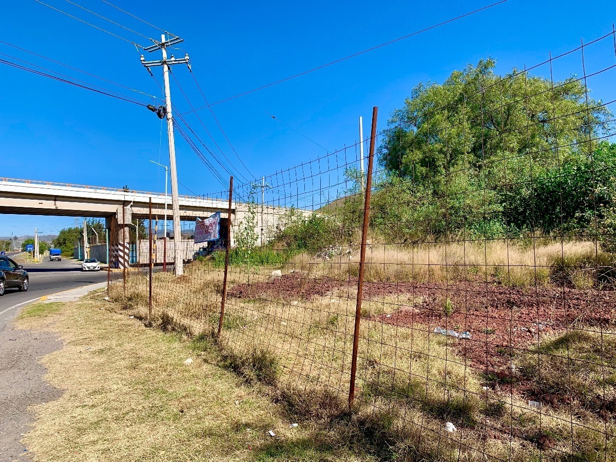 terreno-a-pie-de-carretera-con-pozo-en-texcoco4-25610