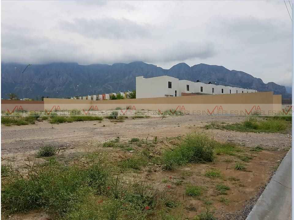 terreno-comercial-en-venta-en-garcia-garca-nuevo-len2-31076