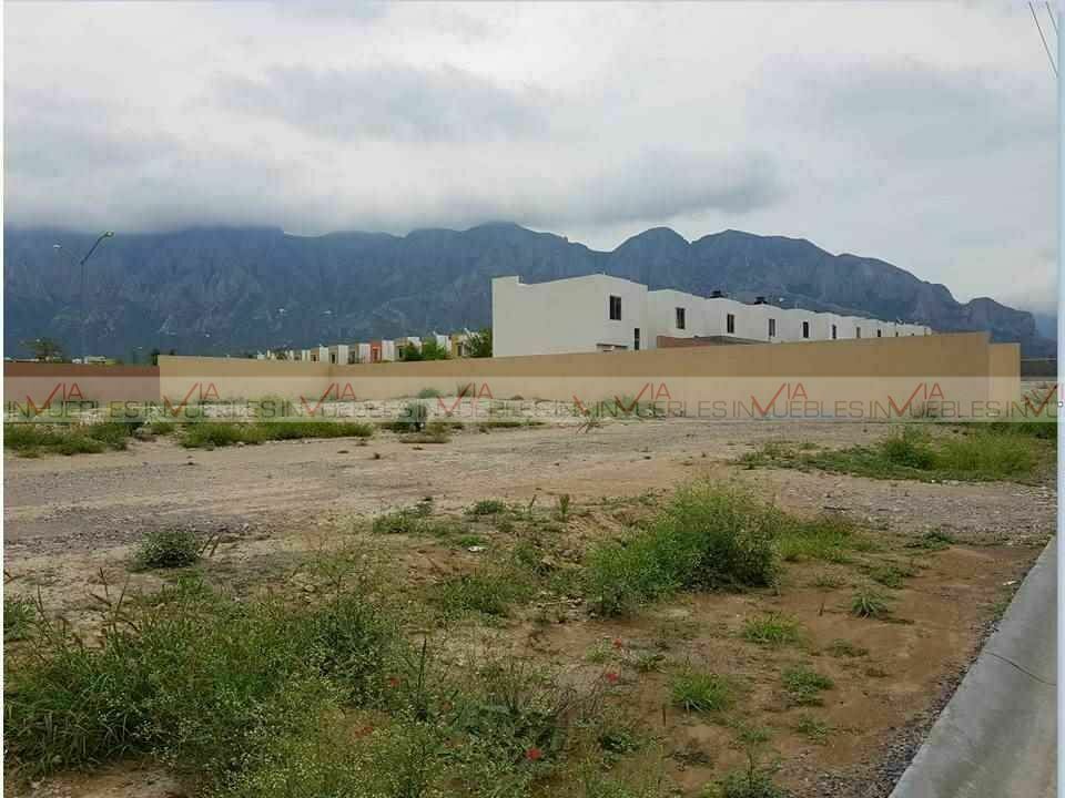 terreno-comercial-en-venta-en-garcia-garca-nuevo-len8-31076