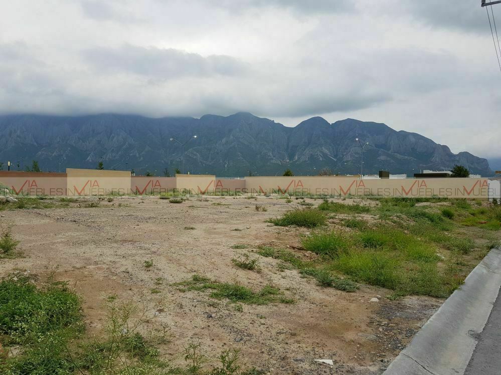 terreno-comercial-en-venta-en-garcia-garca-nuevo-len9-31077