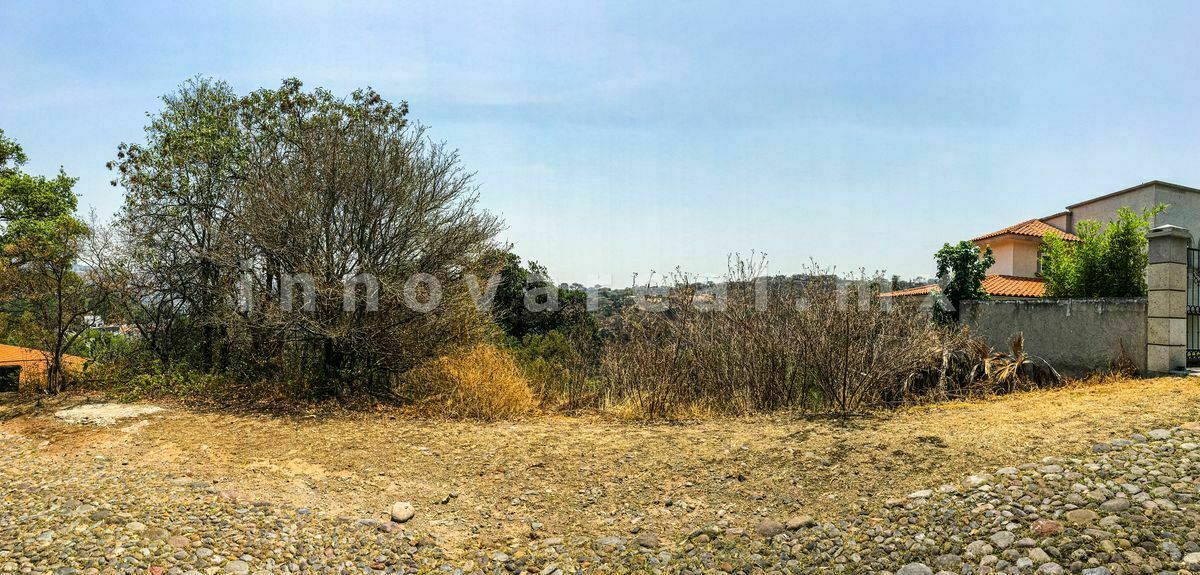 Terreno en cerrada de Rejas de La Estadía