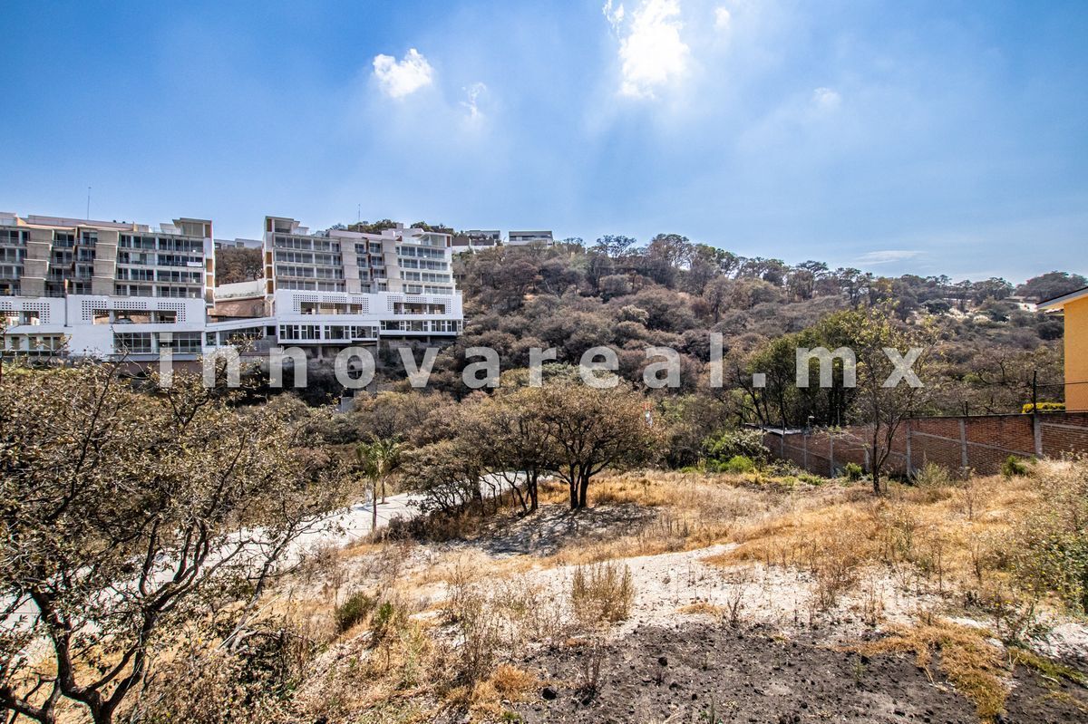 terreno-en-conjunto-premium-condado-de-sayavedra3-28022