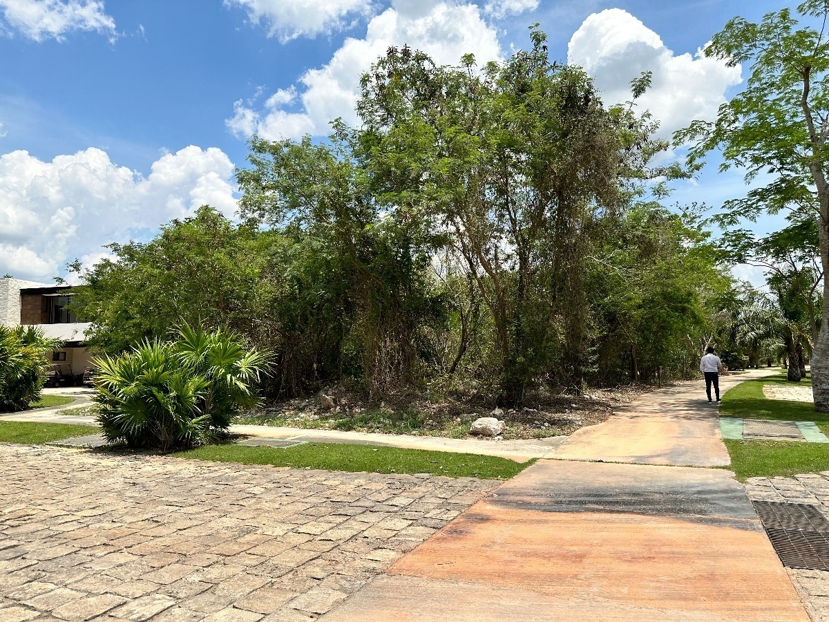 terreno-en-privada-kanah-yucatan-country-club10-38415